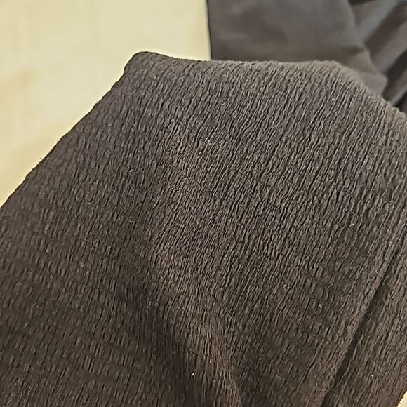 H&M Ruffled Long Sleeves Top Medium Black - Picture 15 of 16